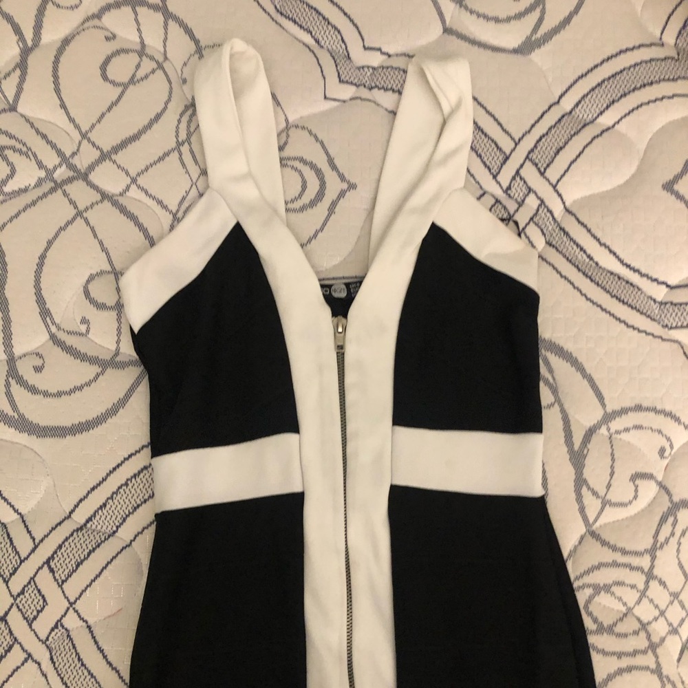 Midi dress black with white